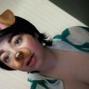 Meet your Posher, Lizzy